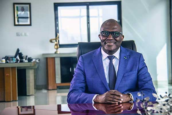 Babacar Ngom, Sénégalais, fondateur et PDG de Sedima Group était destiné à une carrière d’ingénieur, selon les souhaits de son père.